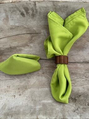 Set of 8 Lime Green Party Cloth Napkins.